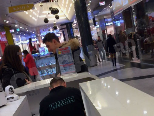 Împăcarea cu tatăl ei s-a lăsat cu schimbări majore: s-a ”rupt” de anturaj şi a renunţat la vechiul iubit. Primele imagini cu noul ”ginere” al lui Boureanu!
