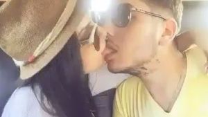 EXCLUSIV. Am intrat în posesia mesajelor dintre Ina şi Dany. Avem dovada că logodnica l-a ”tradus” pe Fulgy cu fiul lui Sile Cămătaru!