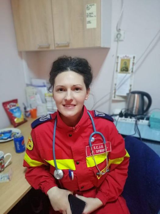 Medic SMURD, mărturie emoționantă de la Suceava: ”Am avut și rude printre pacienți, una dintre ele a murit. Încerc să-mi fac datoria”