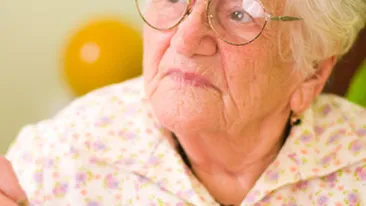 A asteptat 3 ore ca sa fie consultata pentru ca medicul dormea