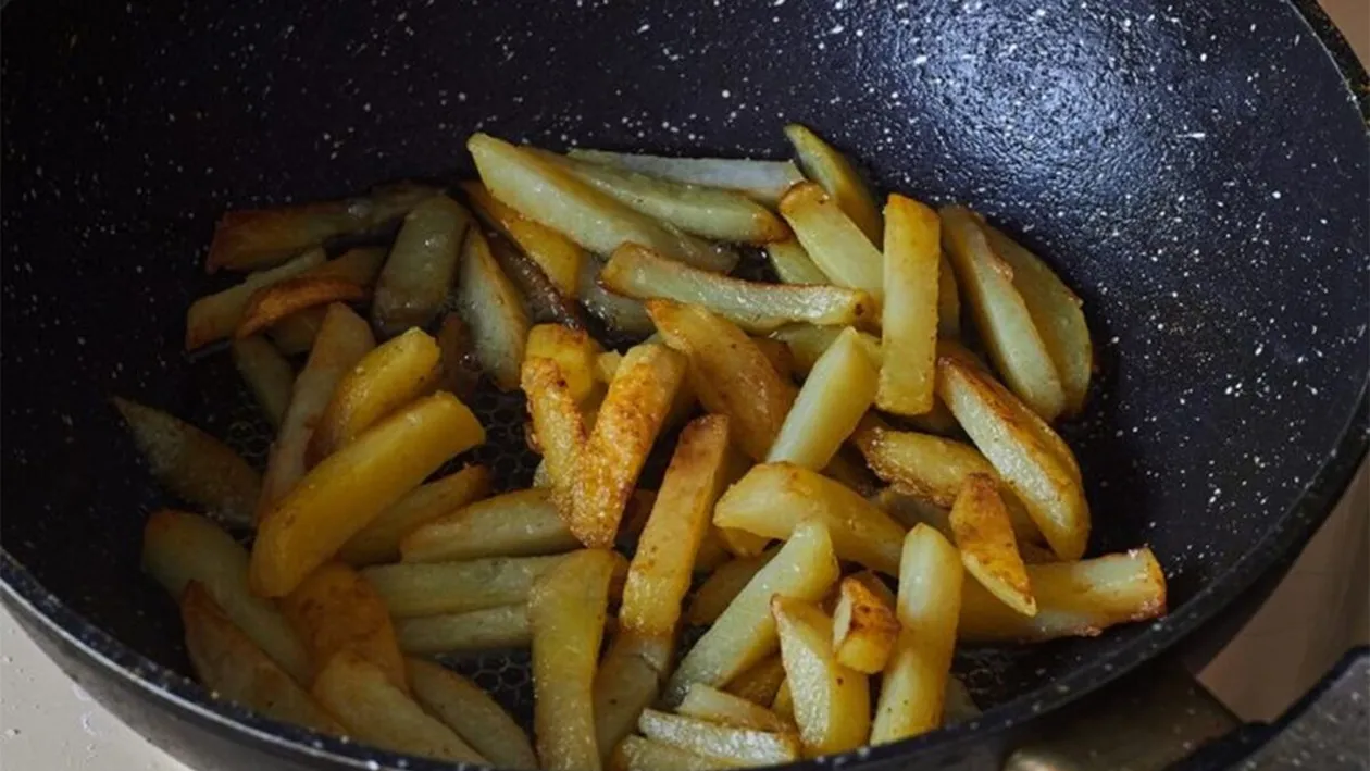 Cele 3 alimente care trebuie evitate în luna noiembrie, potrivit experților în nutriție