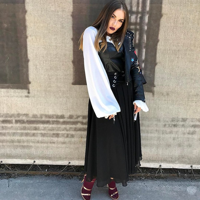 Gestul făcut de OANA RADU, după ce patronul unui hotel a acuzat-o că a spart televizorul, apoi a dispărut fără să achite daunele