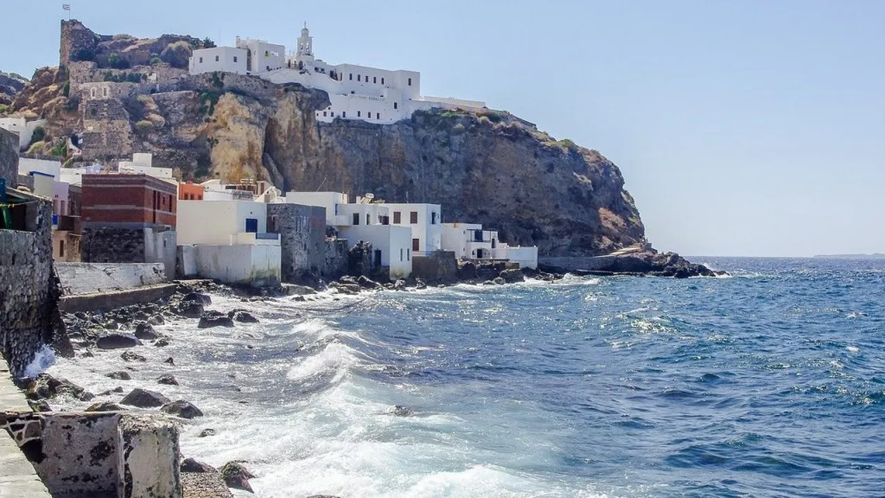 Veste importantă pentru românii care merg în Grecia! Ce se schimbă