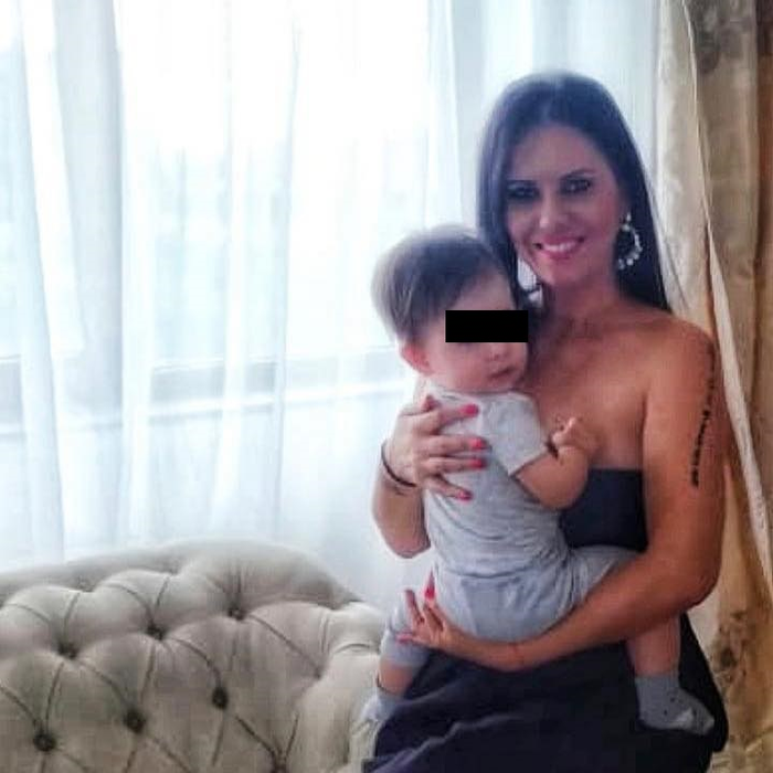 Raluca Macovei a născut în secret
