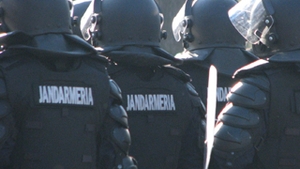 Abuzurile Jandarmeriei continua: "Daca mai esti tare in gura, te bag in duba si te rup cu bataia!"