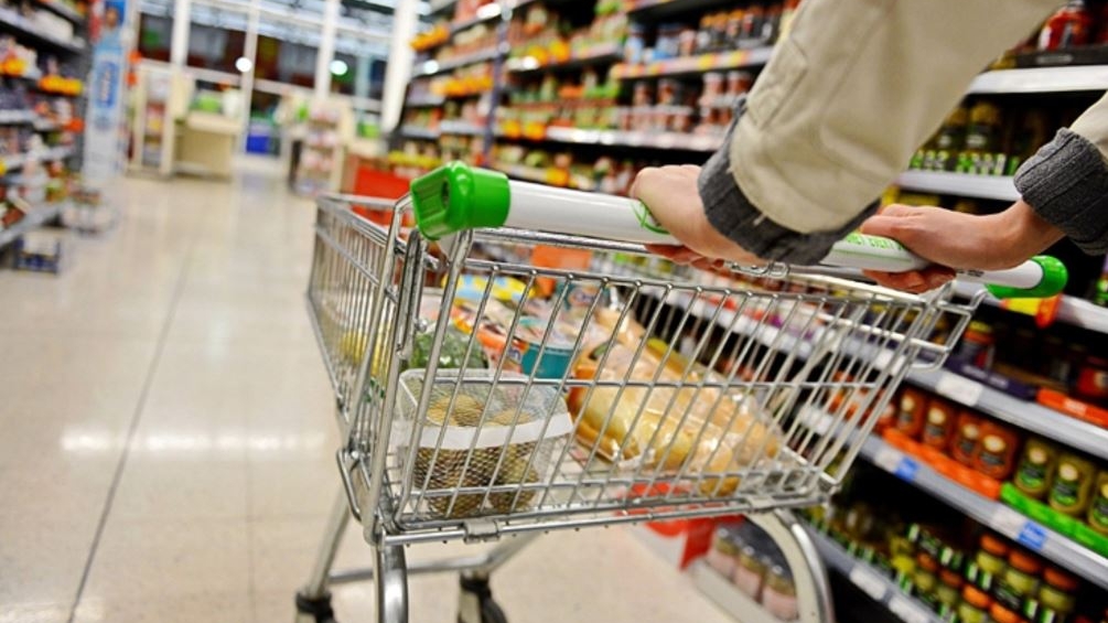Produs periculos, retras de URGENȚĂ de la rafturile supermarketurilor. Ce s-a descoperit în interiorul lui