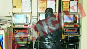 Au jucat banii primariei la poker