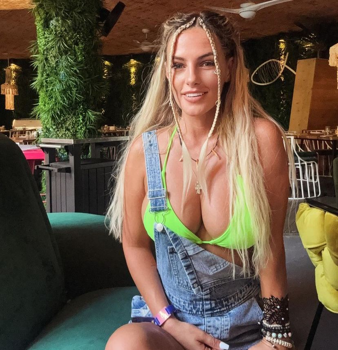 Lolrelai, urmărită de ghinion în procesul cu mediucl stomatolog (Foto: Instagram)