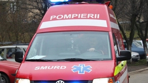 Alertă la o şcoală din Bucureşti. Cinci ambulanţe au sosit de urgenţă la faţa locului