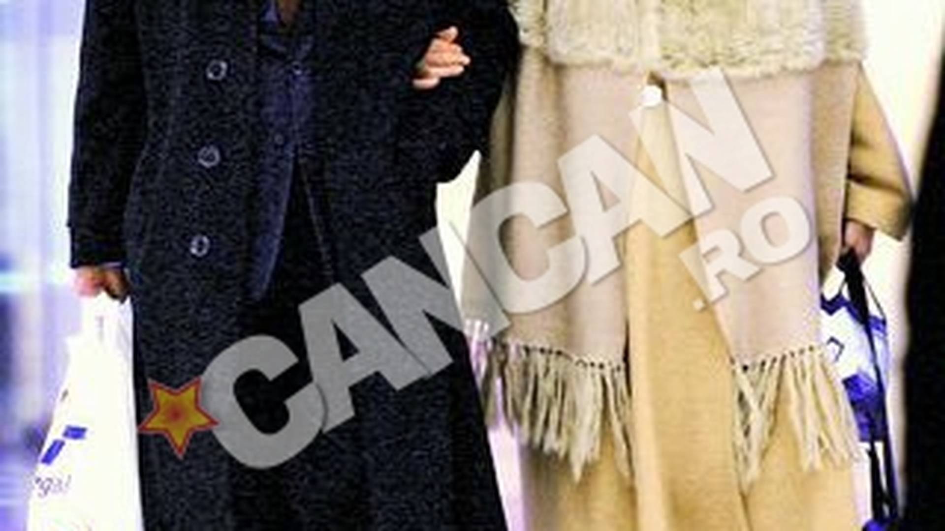 Felicia Filip si Cristian Mihailescu se iubesc ca in prima zi si dupa 22 de ani de casnicie! Tandri si romantici la piata