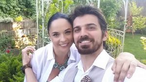 Cum a ajuns Andreea Marin la al 3 lea divorţ! Povestea de dragoste dintre "Zână" şi Tuncay de la început până în ultima zi