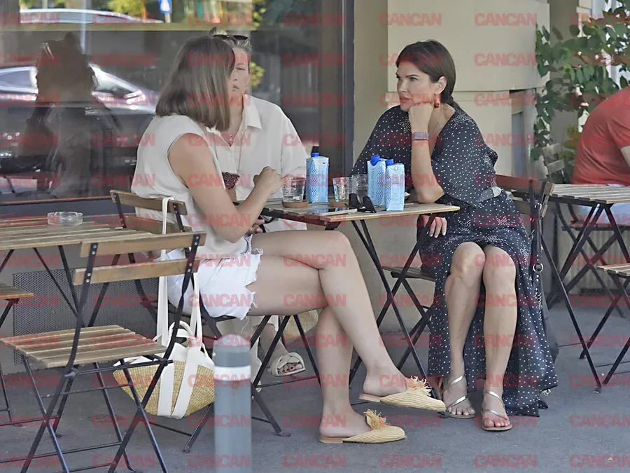 Monica Bîrlădeanu a ieșit la o cafea cu prietenele