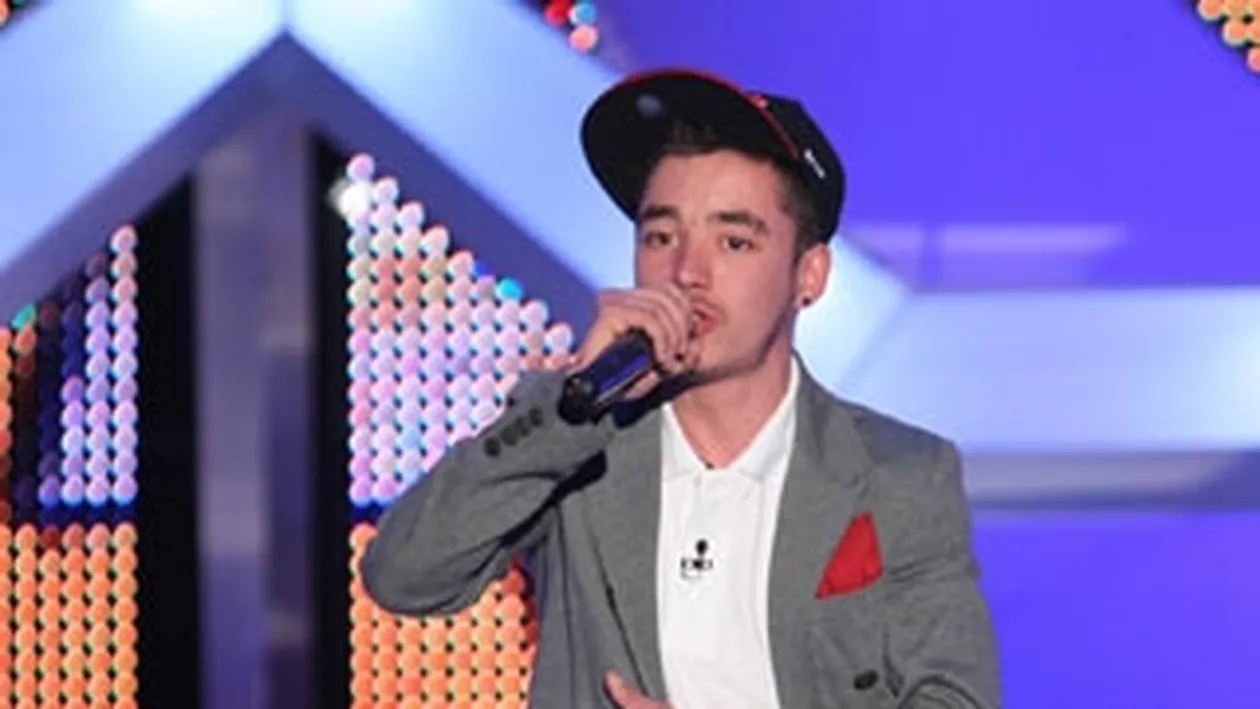 Adrian Tutu: Am ramas repetent in clasa a X-a! Am renuntat la scoala ca sa muncesc si sa castig o paine