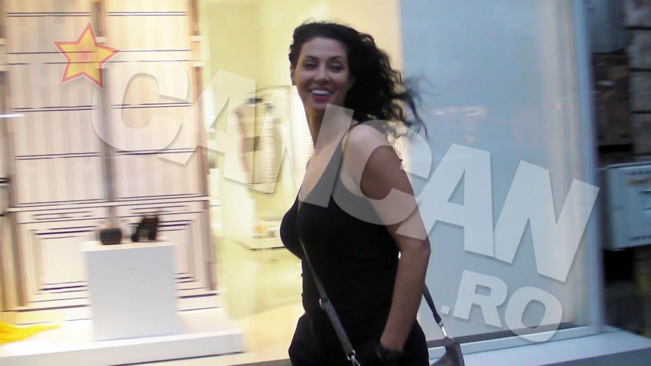 La o plimbare prin Dorobanti, trece drept o pustoaica! Mama Antoniei a dezvaluit in premiera secretul tineretii vesnice