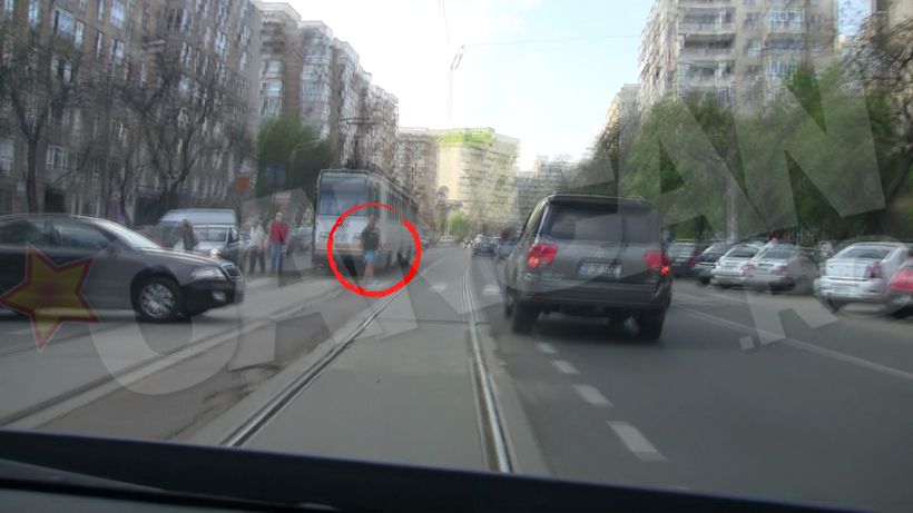 Cursa mortala pentru o fita de vedeta! Soferul masinii in care se aflau Antonia si Velea a condus prin Capitala ca-n GTA V!