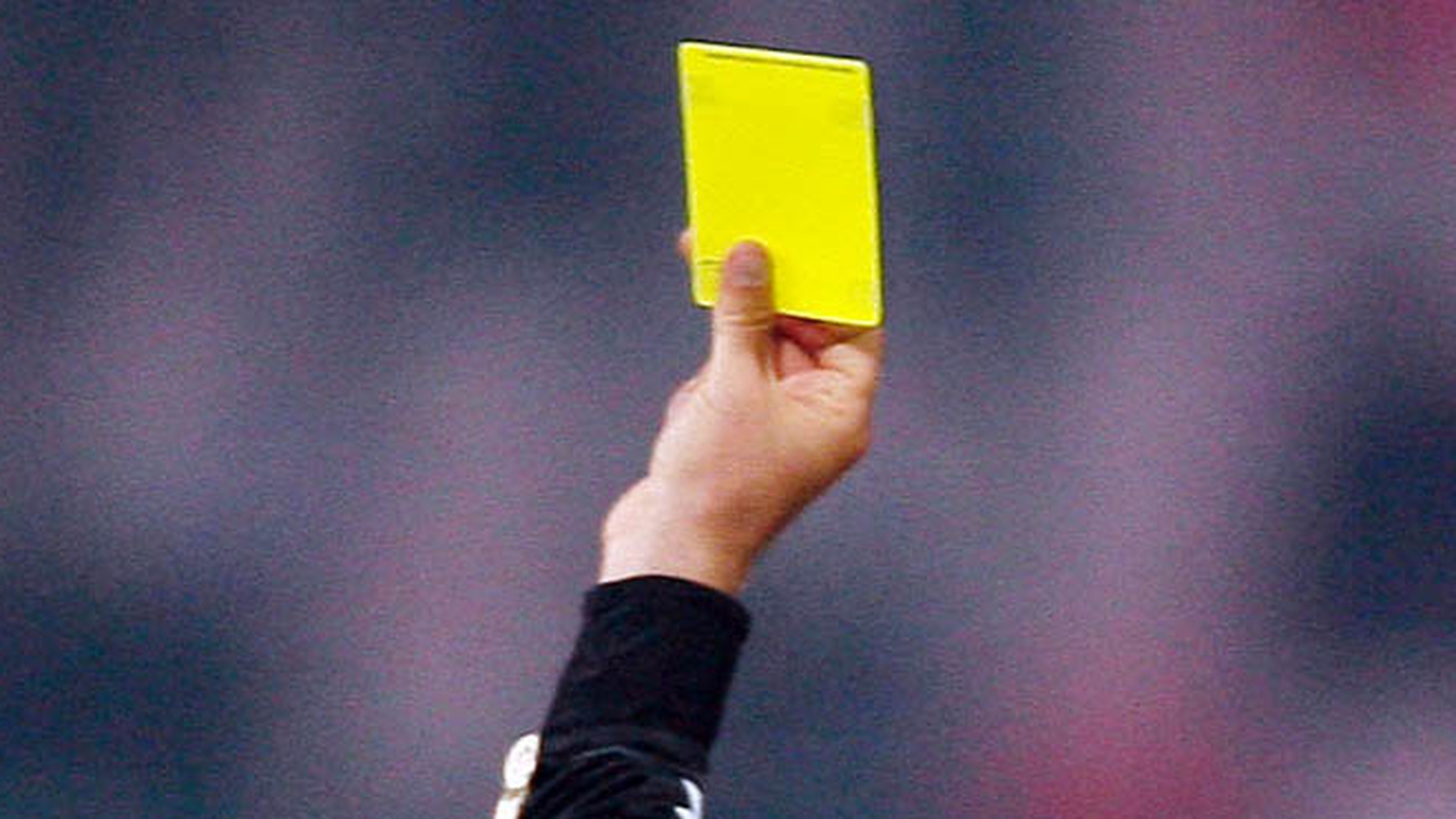 Arbitru de top, implicat in meciuri de fotbal trucate! A primit bani ca sa…