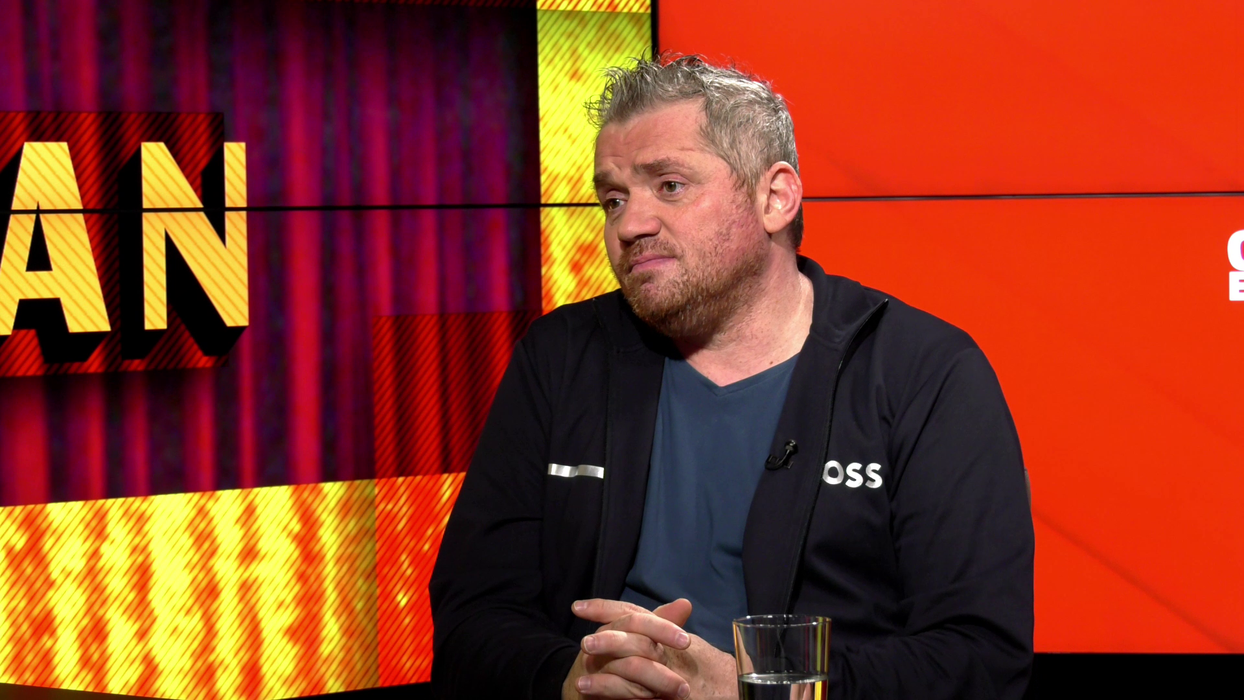 Cătălin Oprișan: "Am primit oferta asta de la editură și am tremurat un pic. Pentru că știam că Adi este un tip mai închis în el, n-are nicio legătură cu ceea ce știm noi!" (Foto: captură video)
