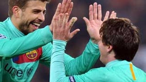 Messi i-a dat de gol dupa ce i-a auzit vorbind la telefon! Pique s-a certat toata noaptea cand a stat la Bucuresti cu Shakira si a jignit-o grav: "Columbianca imputita, cu neamul tau de traficanti..." - Vezi dialogul halucinant