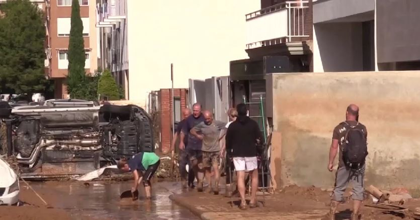 Dezvăluiri horror din Valencia. O româncă a descris imaginile apocaliptice: ”Parcă e un film de teroare”