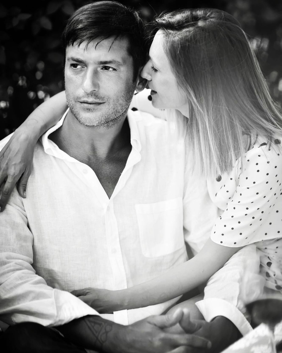 Radu Vâlcan, primele declarații despre al treilea copil cu Adela Popescu: “Acum suntem fericiţi”. Motivul pentru care au păstrat sarcina ascunsă