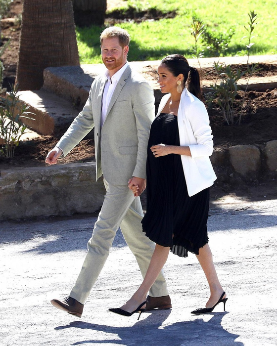 S-a aflat cine vor fi nașii băiețelului lui Meghan Markle și al prințului Harry