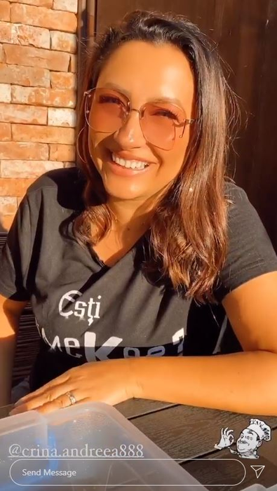 Andra și Cătălin Măruță, replici înțepătoare în timp ce artista își conduce bolidul, iar el este în dreapta ei: “Pe bune? Nu-mi vine să cred! M-ai…” + ce l-a nemulțumit pe prezentator | VIDEO