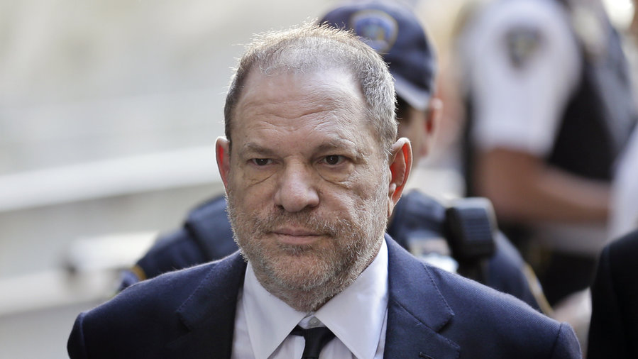 Harvey Weinstein a pledat nevinovat în noul proces de agresiune sexuală