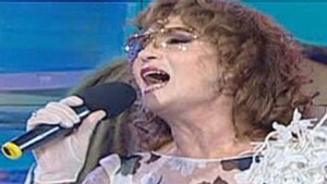 Angela Similea paraseste Romania! Afla care sunt motivele artistei si daca se mai intoarce vreodata!