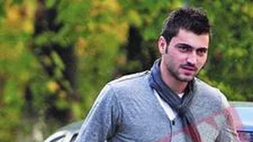 A vomat si apoi s-a sarutat cu Ropotan