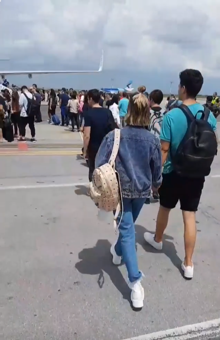Lidia Buble, de mână cu un alt bărbat! Imaginile au fost făcute publice și nu are cum să nege! Cine e tânărul alături de care a fost filmată