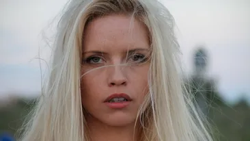 Alexandra Shine, cea mai frumoasa concurenta de la MasterChef, a ajuns la spital. Un coleg i-a zdrobit picioarele