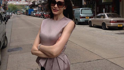 MONICA GABOR s-a pozat alături de un alt bărbat! Mr Pink este domeniul trecutului?