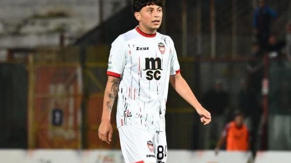 Fotbalist de doar 18 ani, înjunghiat în plină stradă de Crăciun! A fost ținta unei răzbunări și acum se zbate pentru viața sa pe un pat de spital