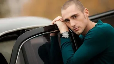 Filmari rupte din casa Big-Brother! Dupa ce si-a facut incalzirea cu o blonda, Draghia a bagat in patul lui o satena