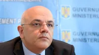 Raed Arafat, declaraţie halucinantă: Nu excludem să fie cineva în clădire. Pompierii nu au intrat înăuntru