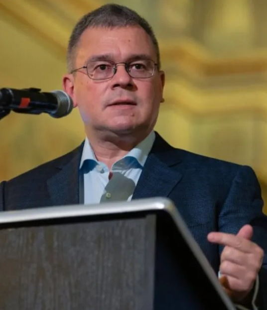 Nuntă secretă în lumea politică. Sursa foto: Facebook
