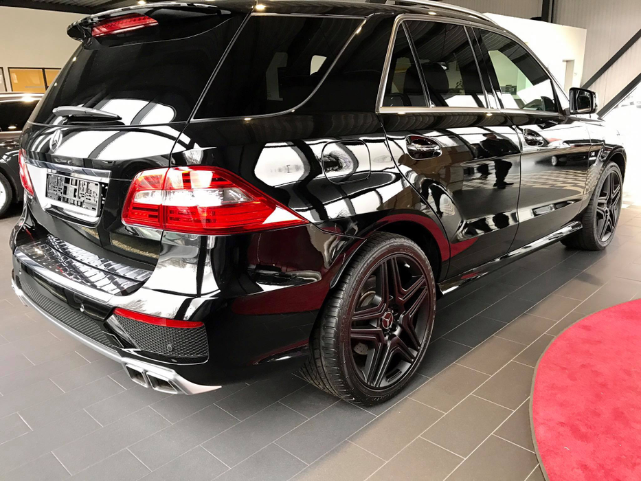 Bolidul vizat de Slav este de-a dreptul impresionant