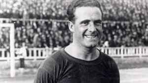 Hector Scarone, Magul fotbalului uruguayan