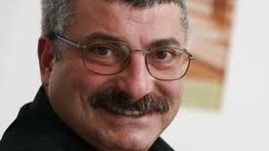 Amănunte inedite despre noua iubită a lui Silviu Prigoană: este medic şi asistent universitar! Află mai multe!