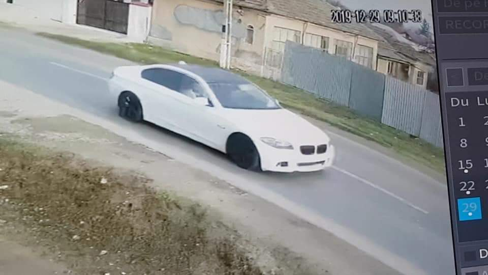 Marian Godină a publicat noi imagini surprinse de aparatul radar! Cum arăta, de fapt, BMW-ul tânărului care i-a filmat pe politiștii din Teleorman
