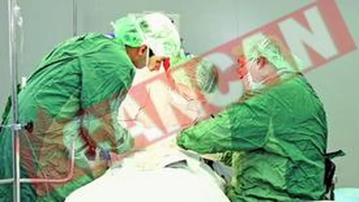 Chirurgii romani celebri isi opereaza pacientii pe acorduri muzicale