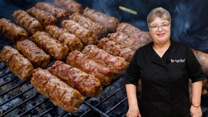 Cum faci mici la tine acasă. Rețeta delicioasă a celebrei Gina Bradea pentru Ziua Muncii