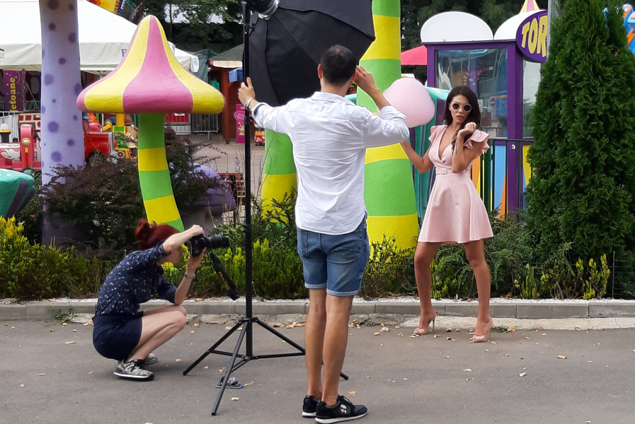 Anna Roman, ședință foto în parc