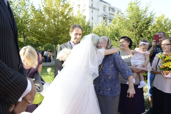 Andreea Bălan continuă să producă bani pentru tatăl ei. Ce sumă încasează lunar Săndel Bălan