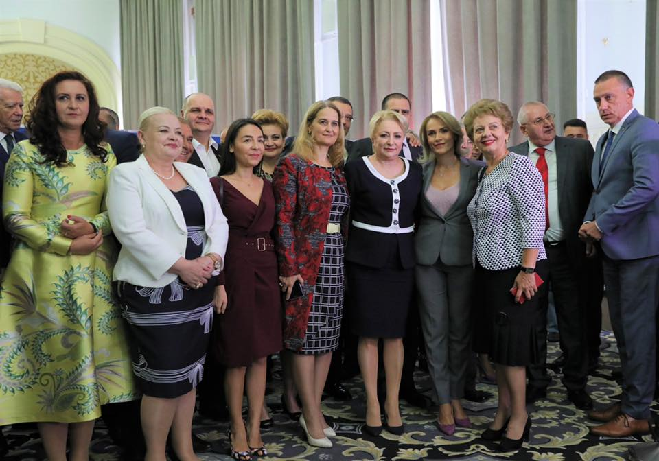 Viorica Dancilă, mesaj pe Facebook după depunerea candidaturii pentru Președinția României: „Mulțumesc celor peste 1,400,000 de români care au semnat…”