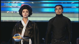 Primul 10 din această seară! Oana Ioniţă, înconjurată de samurai şi îmbrăcată ca o adevărată gheişă la "Dansez"