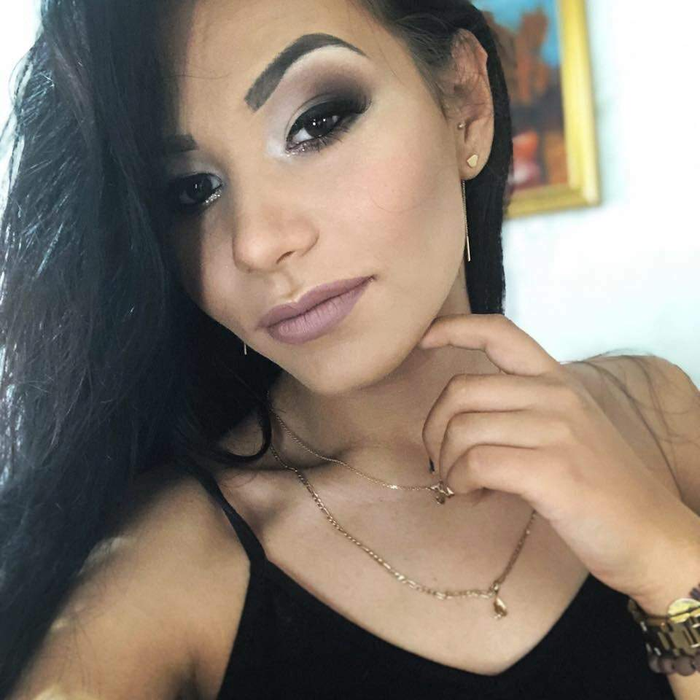 Ea e Maria Karina, tânăra omorâtă cu sânge rece de propriul iubit lângă Catedrala din Timișoara. Care este motivul crimei