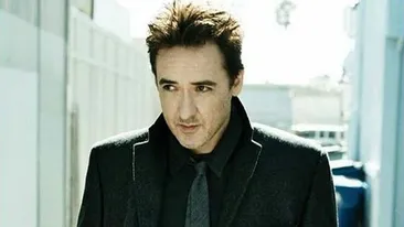Actorul John Cusack a fost acuzat de antisemitism