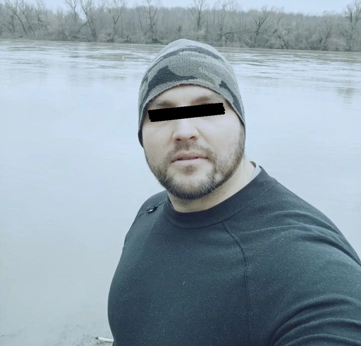 Beniamin este polițist de penitenciar/ Foto: Instagram 