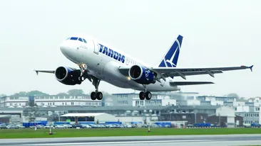 Alertă! O aeronavă Tarom a fost nevoită să aterizeze de urgenţă!